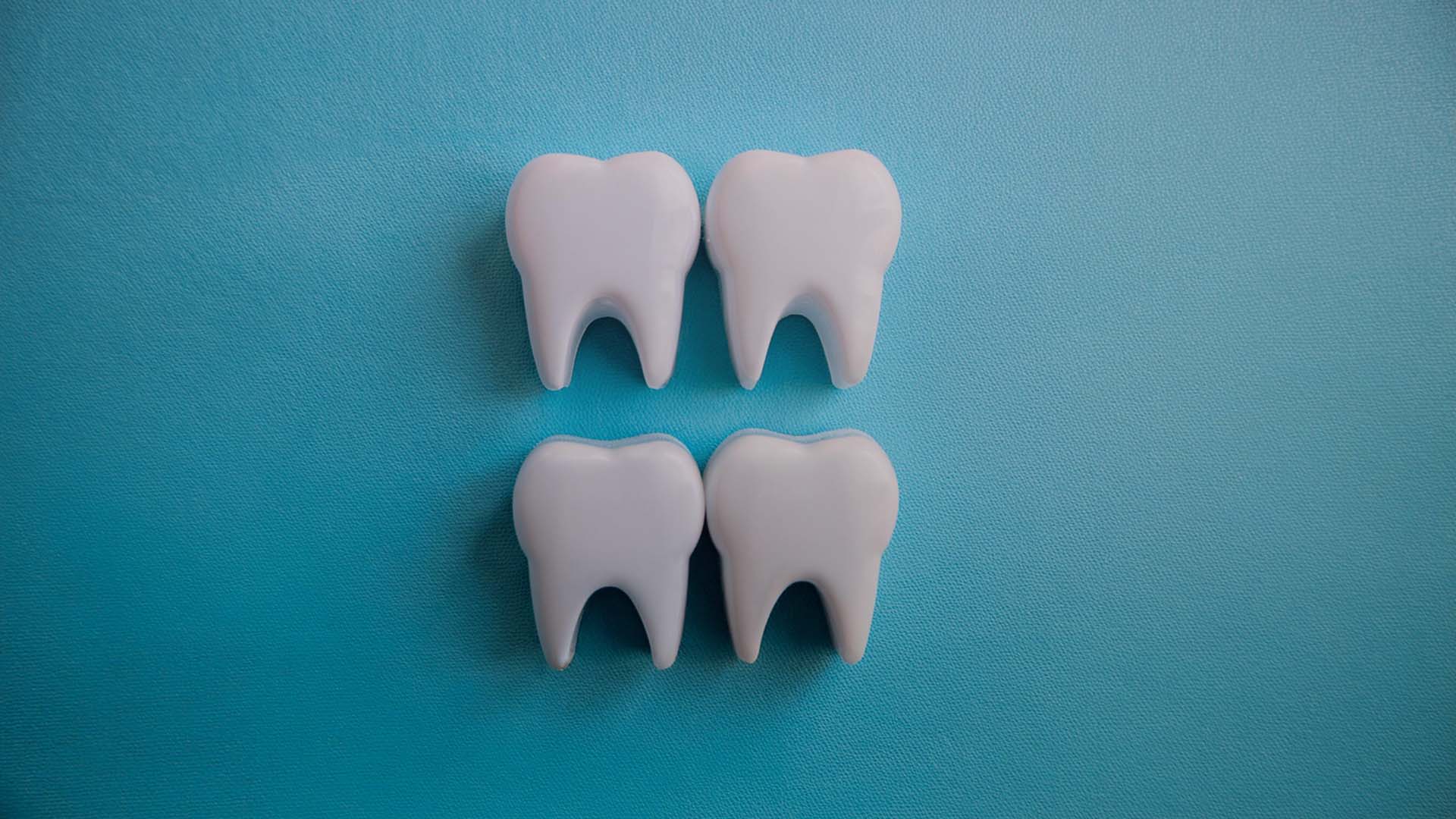 plastic teeth